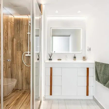 Renovada Con 5 Bdr En Maspalomas * Maspalomas (Gran Canaria)