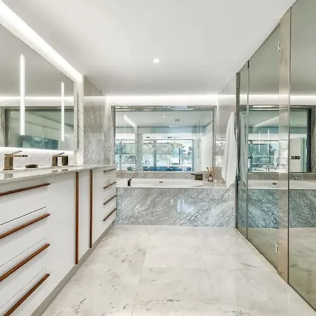 Renovada Con 5 Bdr En Maspalomas Villa